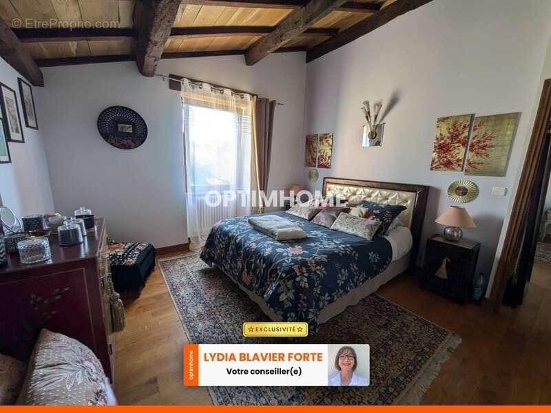 Maison à NEUVIC-ENTIER