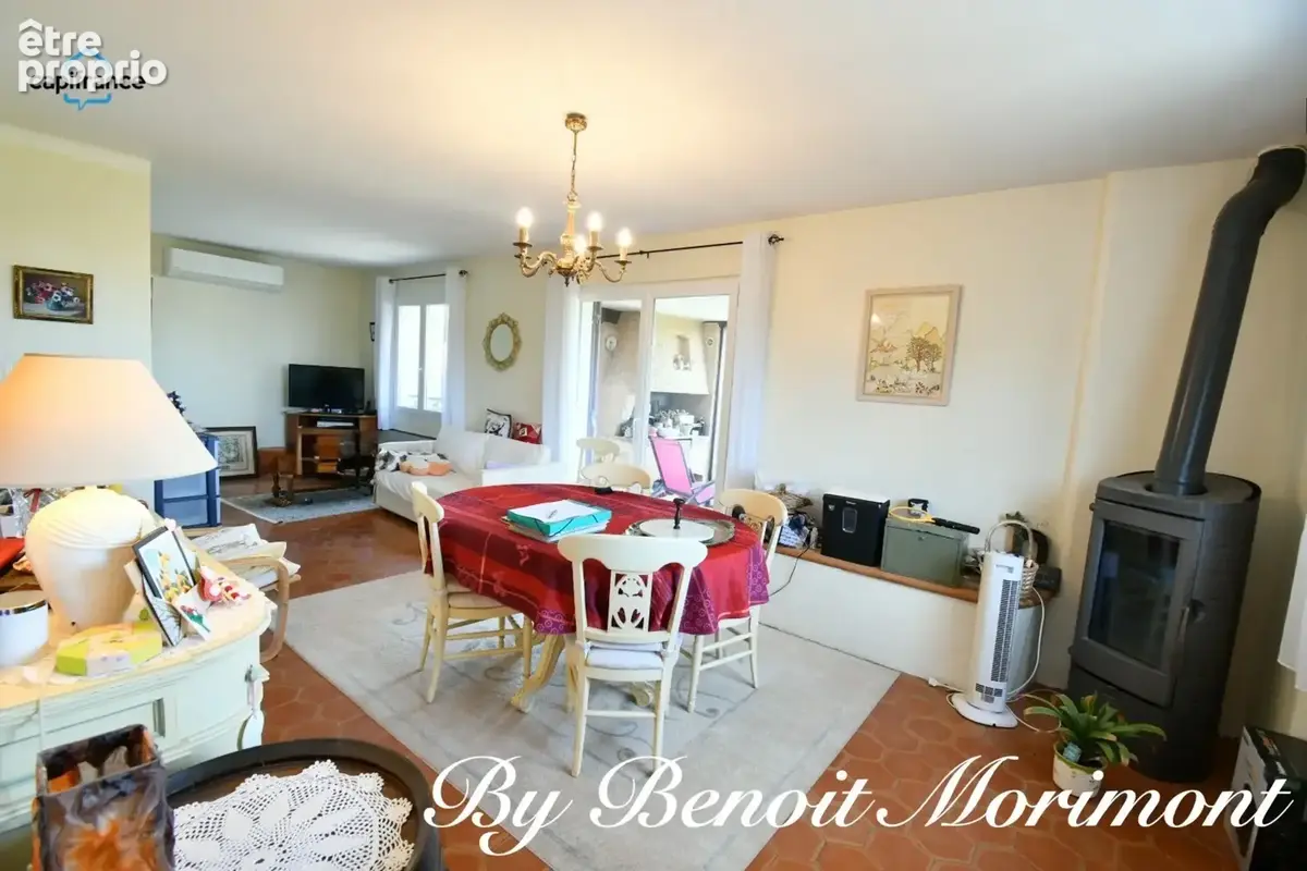 Maison de 83 m² à vendre 3 pièces TRANS EN PROVENCE (83) - photo 3