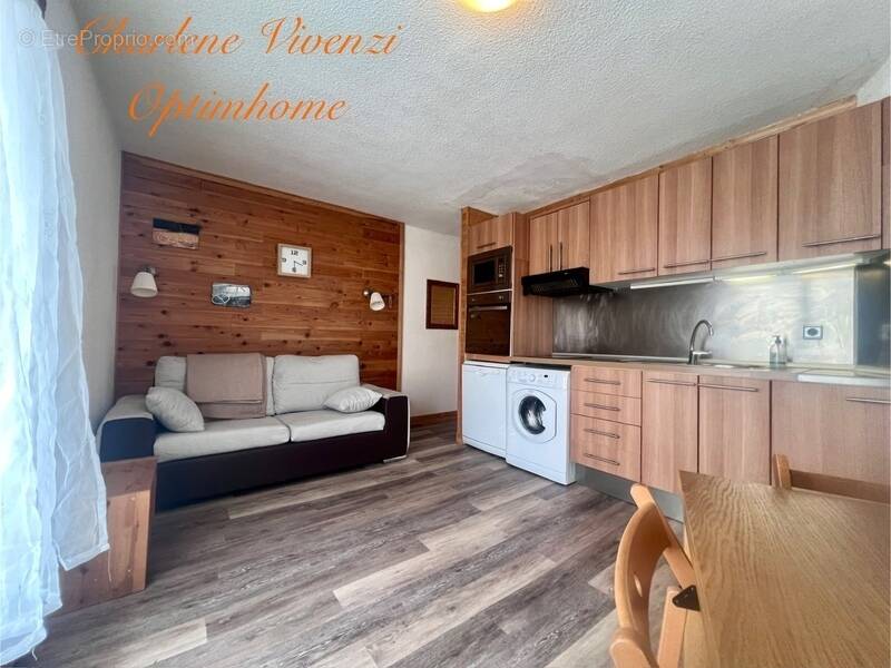 Appartement à SAINTE-LEOCADIE