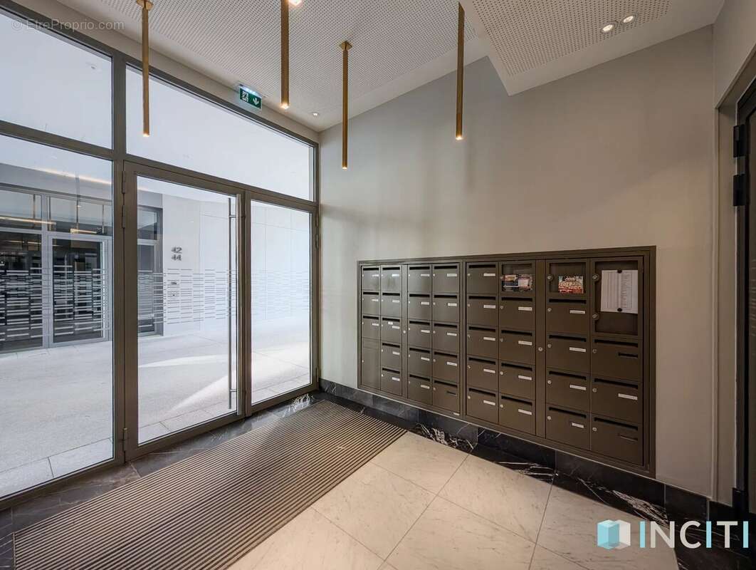 Appartement à ISSY-LES-MOULINEAUX