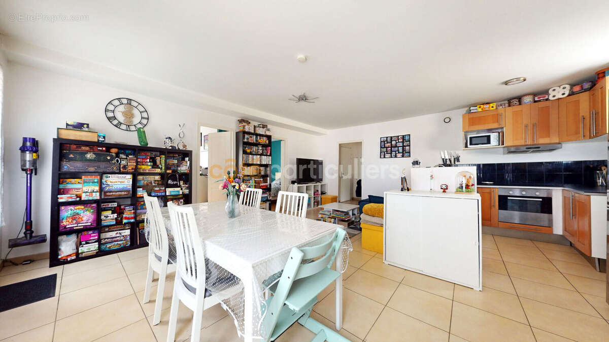 Appartement à SAINT-REMY-LES-CHEVREUSE