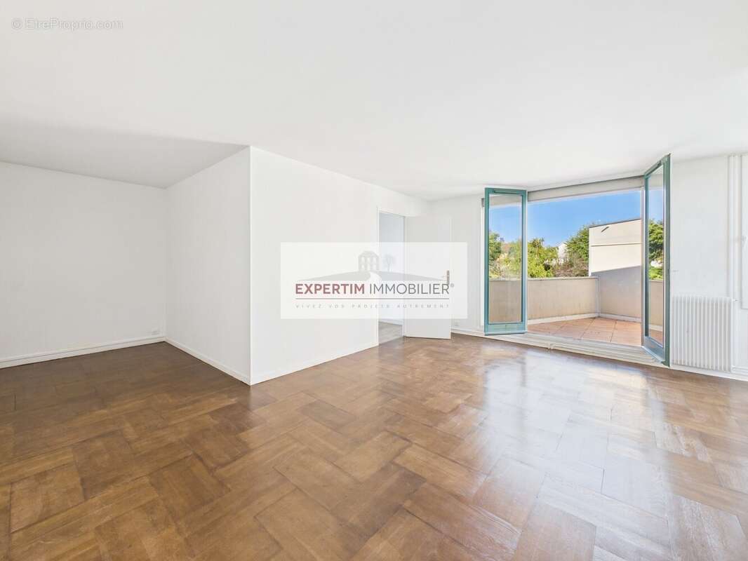 Appartement à LE CHESNAY