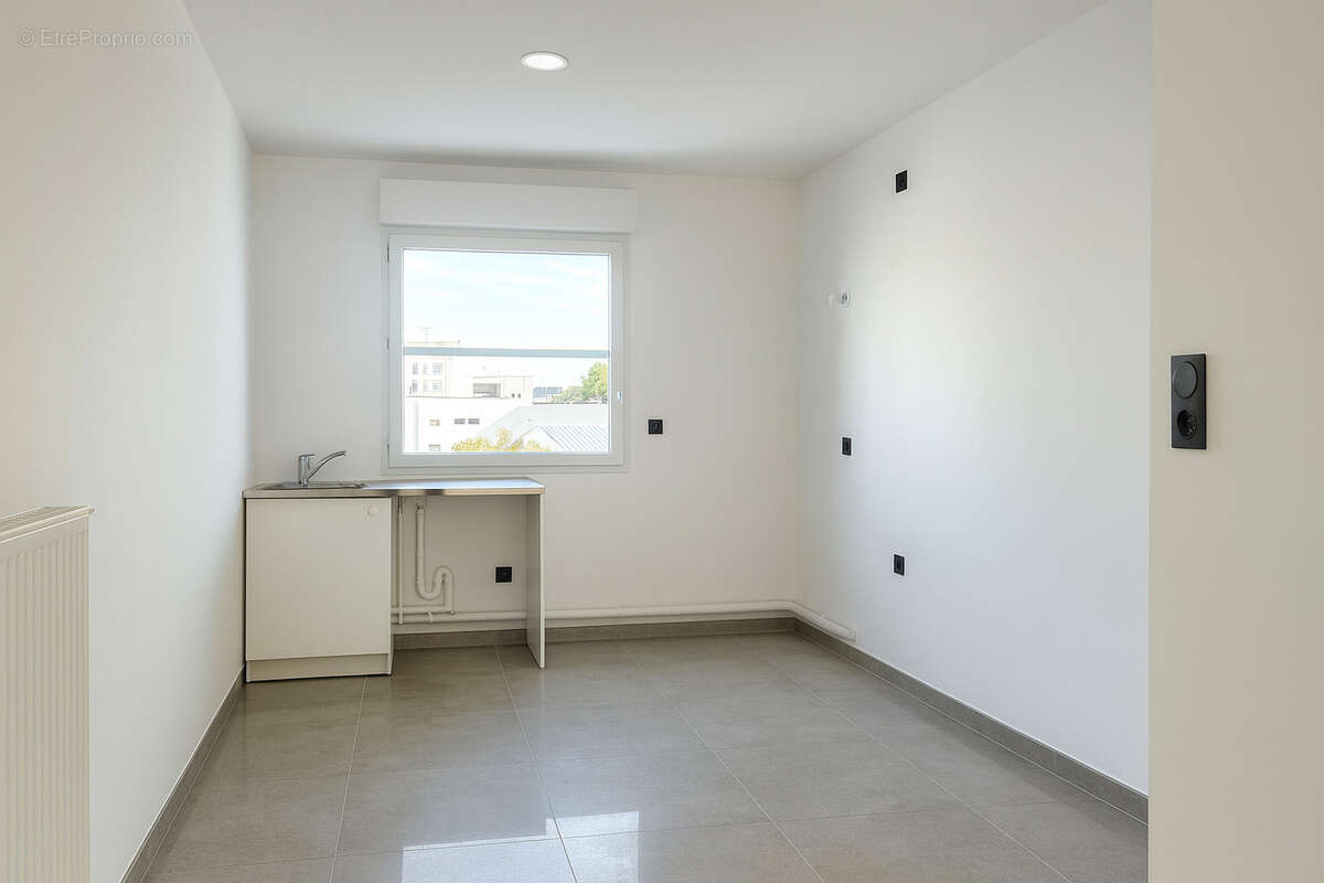 Appartement à AUBERVILLIERS