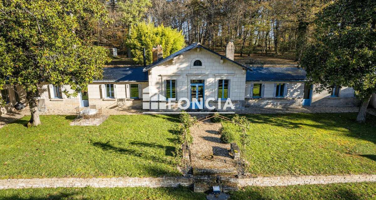 Maison à SAINT-EPAIN