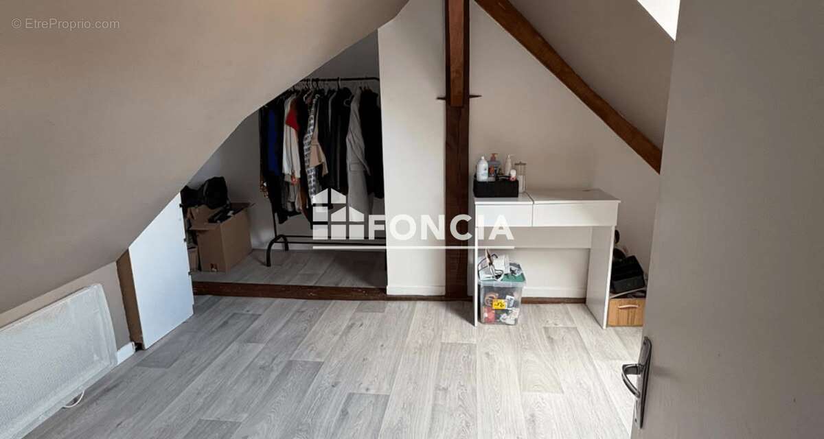 Appartement à CONNERRE