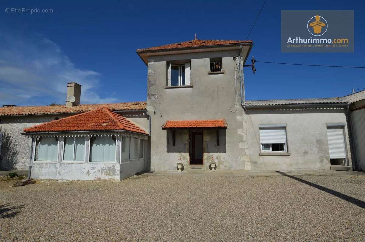 Maison à DURAS