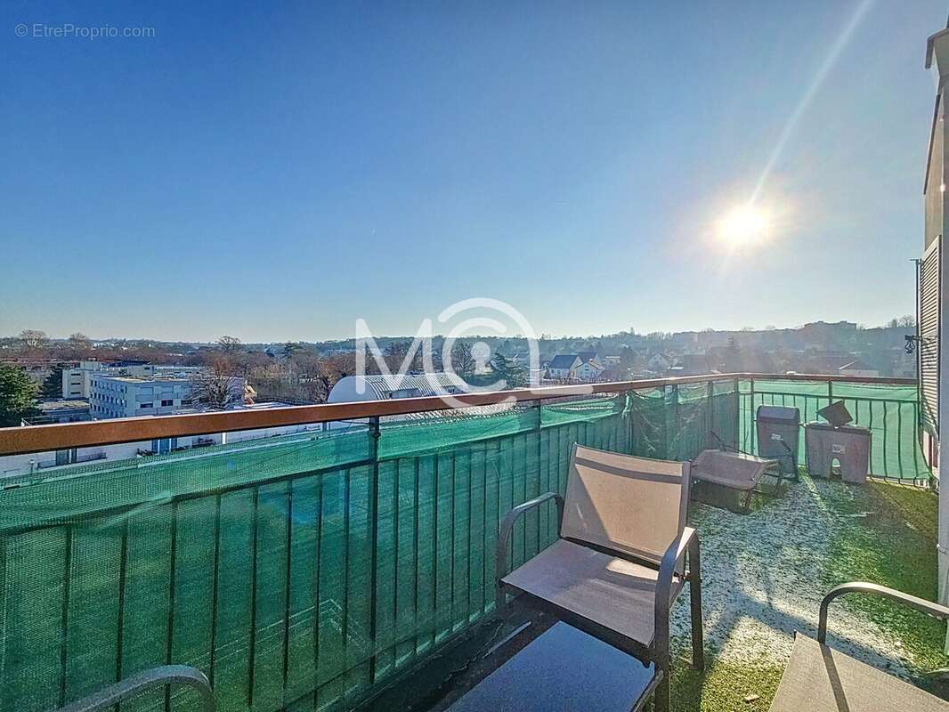 Appartement à LIMEIL-BREVANNES