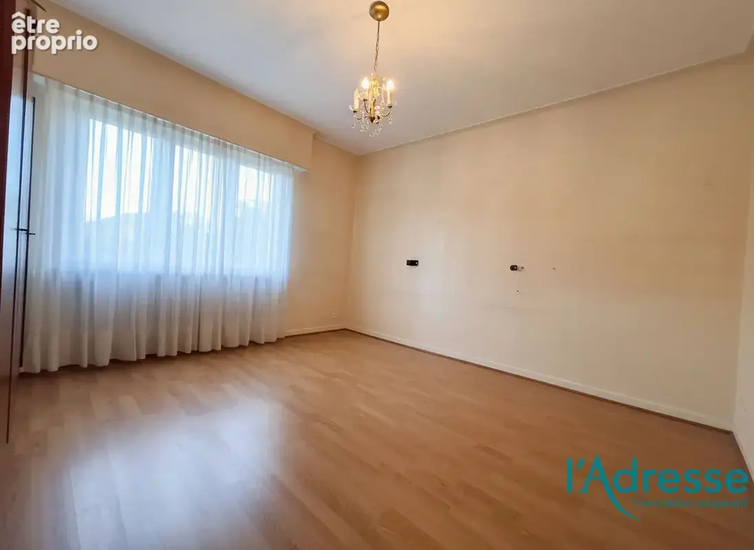 Maison  8 pièces 150 m2 - photo 9