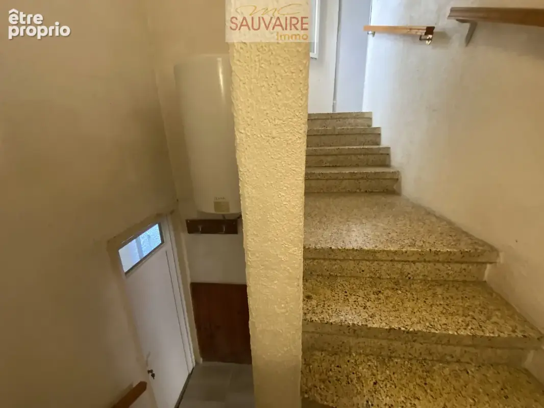 Idéal primo-accédant - Maison de village, R+2 au cœur de Saint-Laurent - photo 6