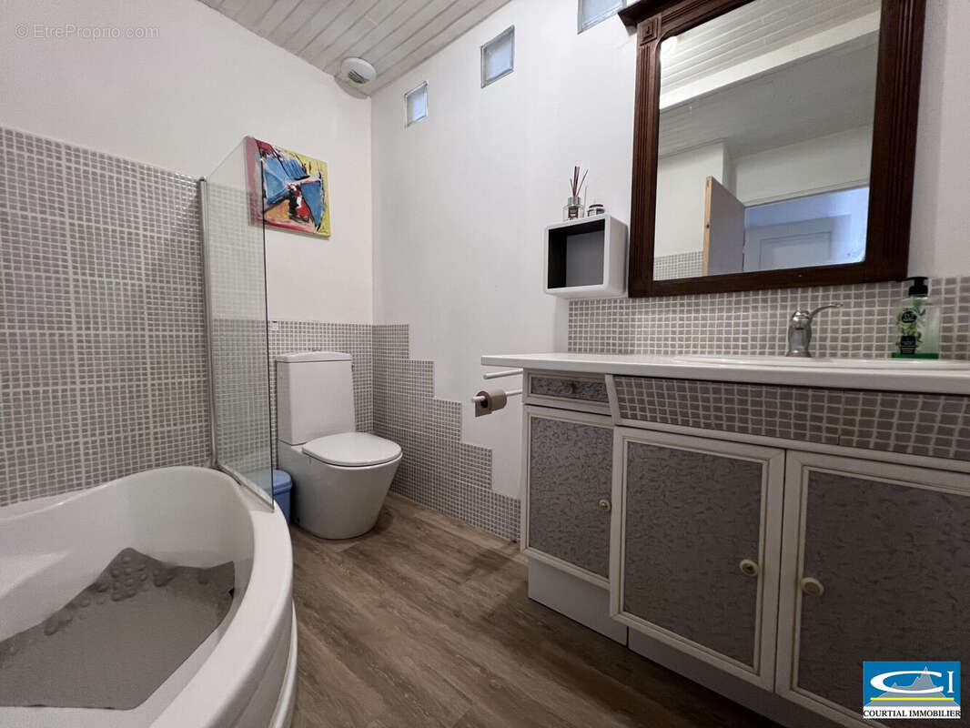 Maison à TOURNON-SUR-RHONE