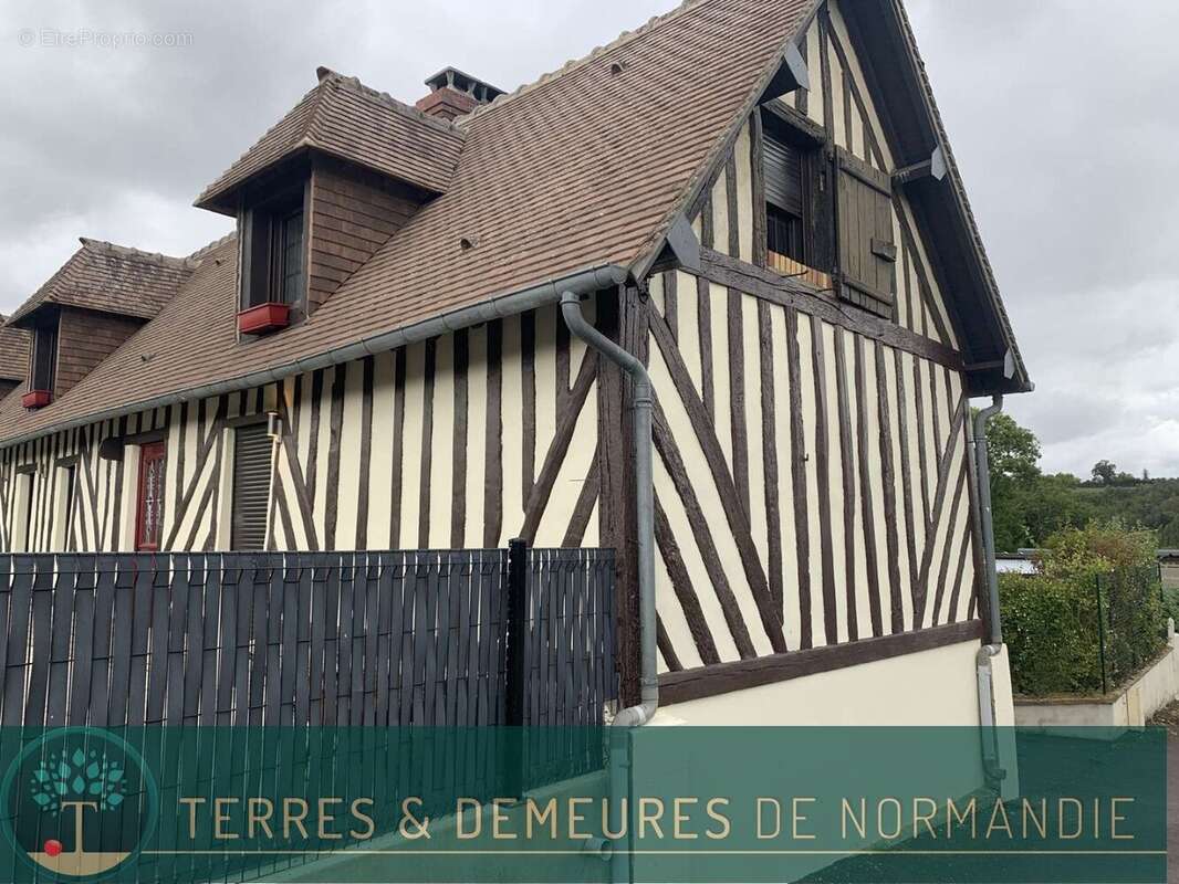 Maison à VIMOUTIERS