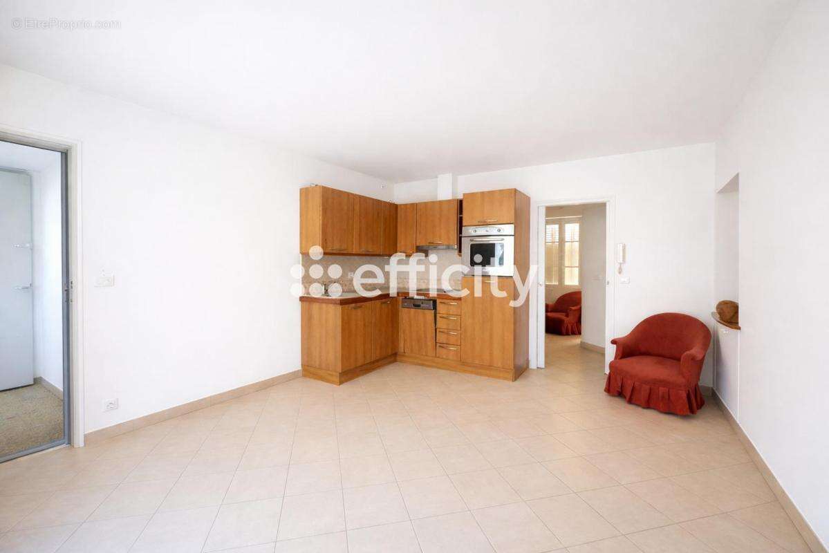 Appartement - photo 2