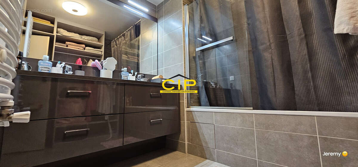 Appartement 76 m² à Charenton-Le-Pont  - photo 8