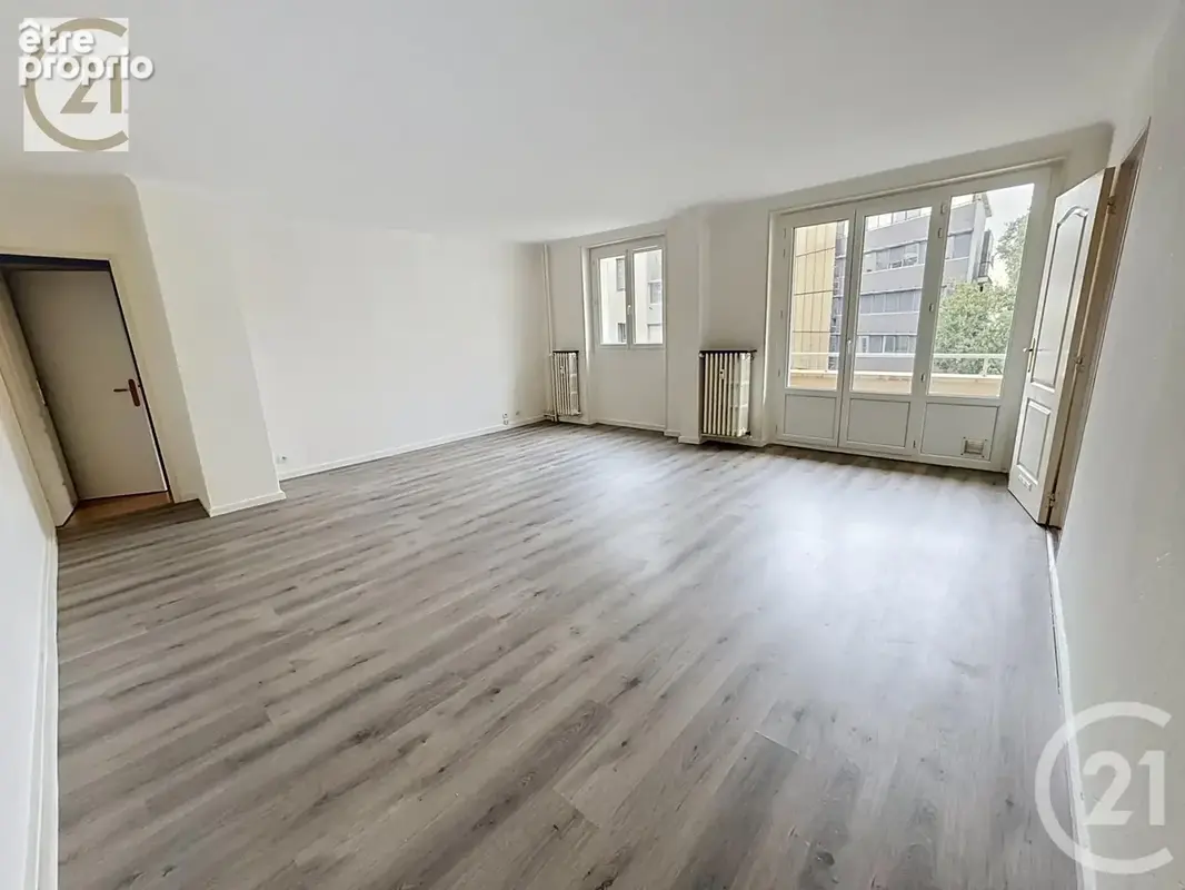 Appartement 3 pièces 66 m² à vendre à Lyon-7e (69007) - photo 3