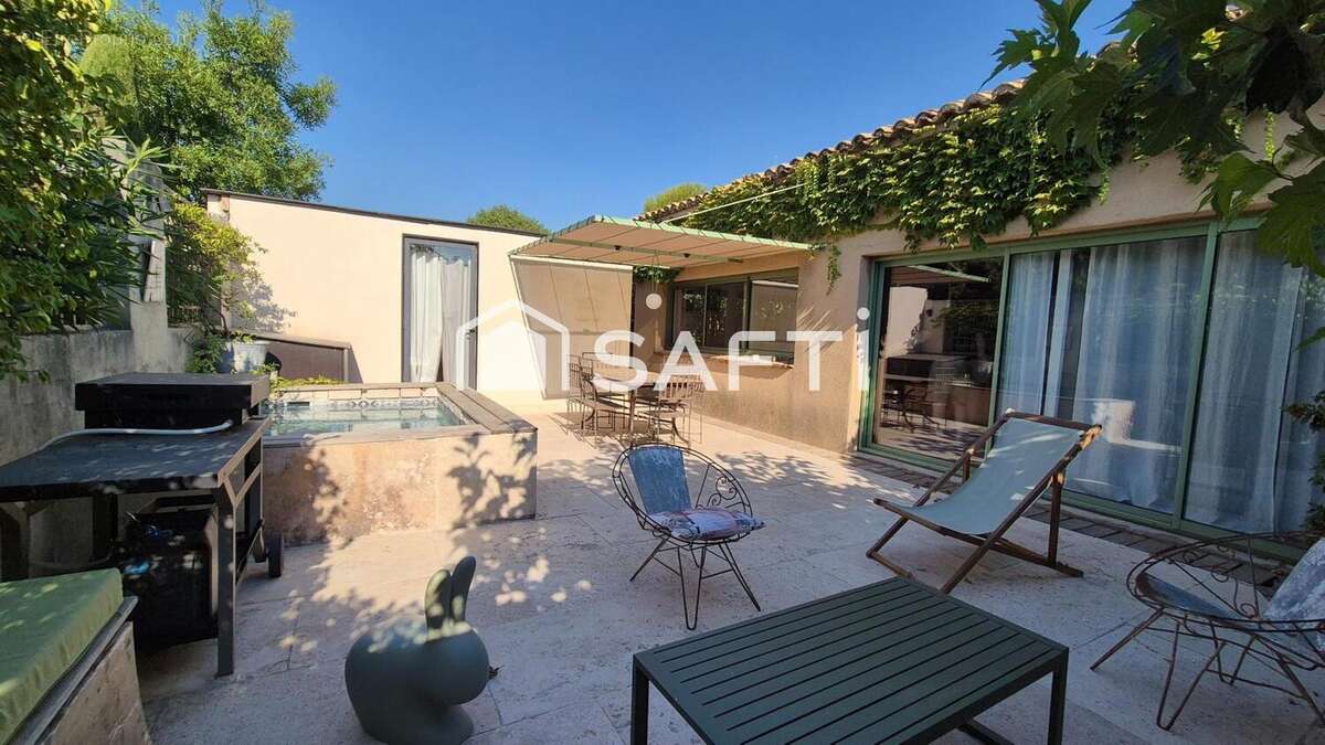 Maison 106 m² à Saint-Remy-De-Provence  - photo 2