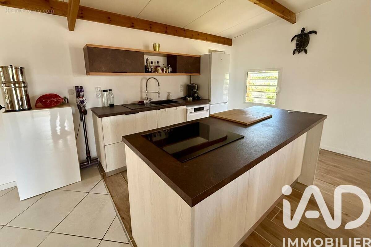 Photo 1 - Maison à SAINT-JOSEPH