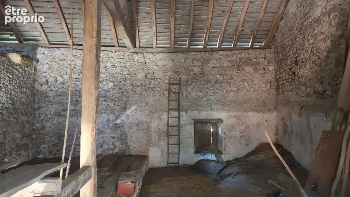 Maison en pierre avec gros ptotentiel - photo 16