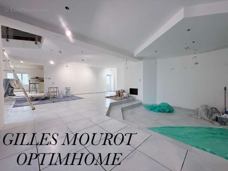 Maison à DOMMARTIN-AUX-BOIS