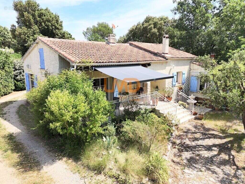 Maison à SAINT-MAXIMIN-LA-SAINTE-BAUME