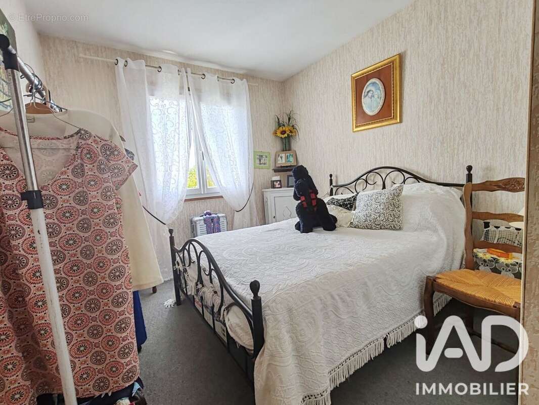Maison 108 m² à Flogny-La-Chapelle  - photo 6