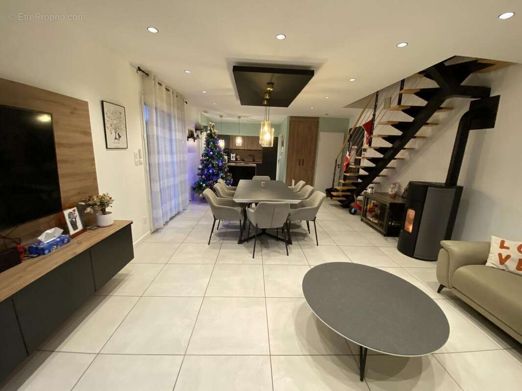 Photo 8 - Maison à FAREINS