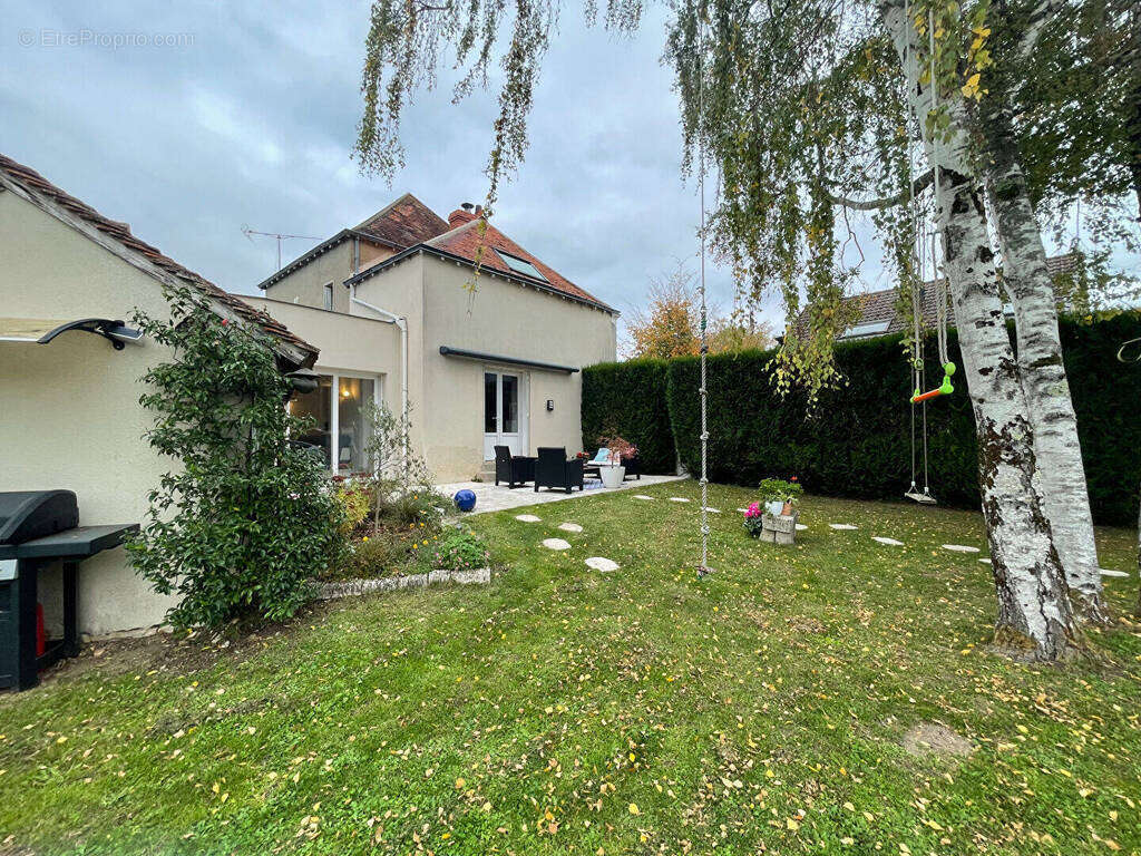 Maison à SAINT-MAUR