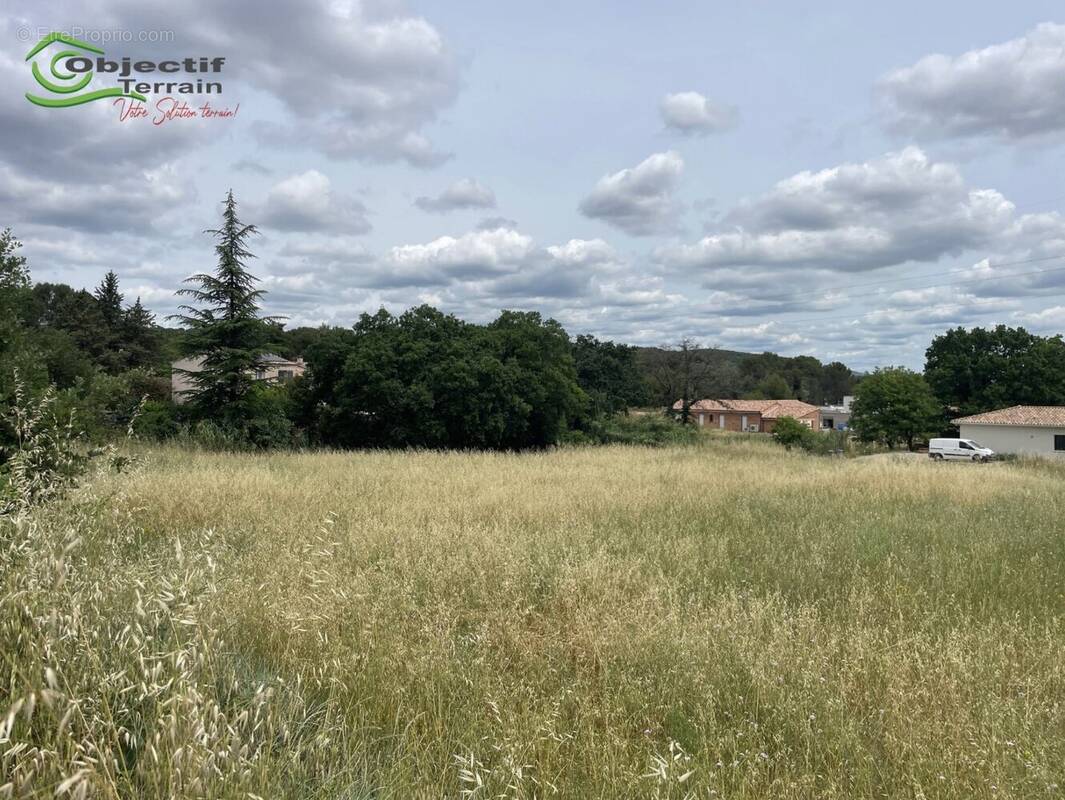 Terrain à CLERMONT-L&#039;HERAULT