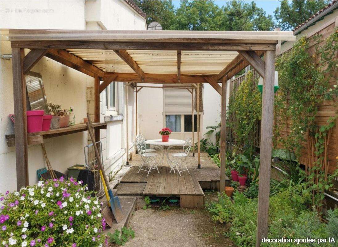 Maison à JONZAC