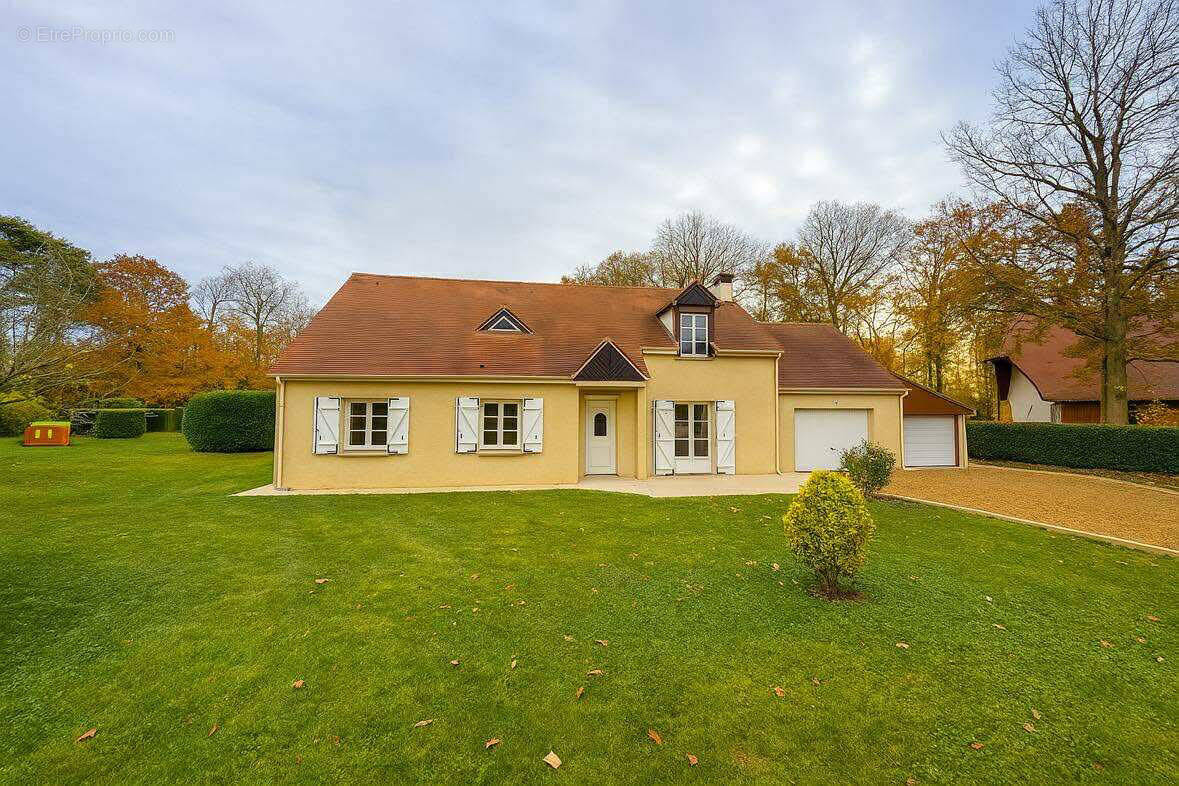 Maison à HOULBEC-COCHEREL