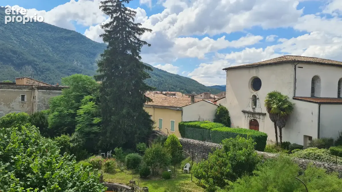 Maison de caractère au cœur de Die avec jardin, garage et appartement indépendant - photo 10