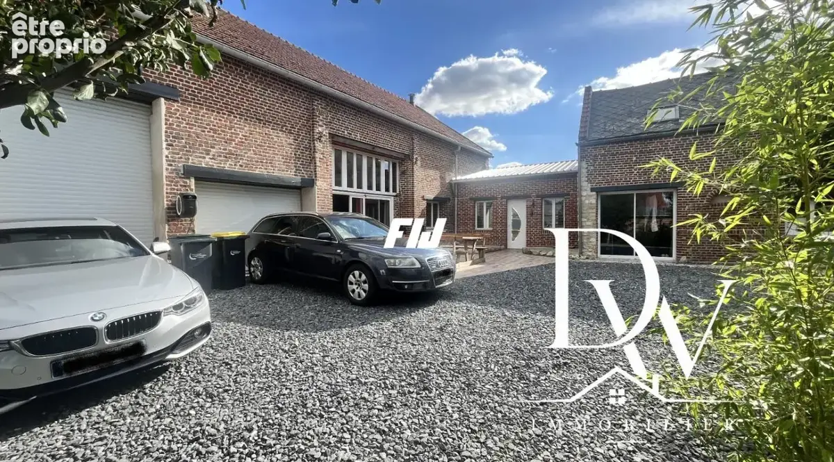 Authentique corps de ferme rénové avec 5 chambres - photo 19