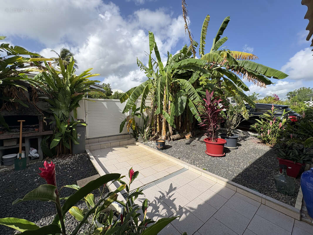 Villa t4 ave piscine la jaille - photo 5