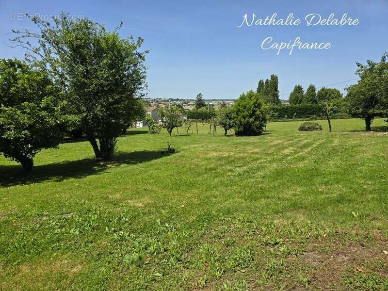Maison à NANTEUIL