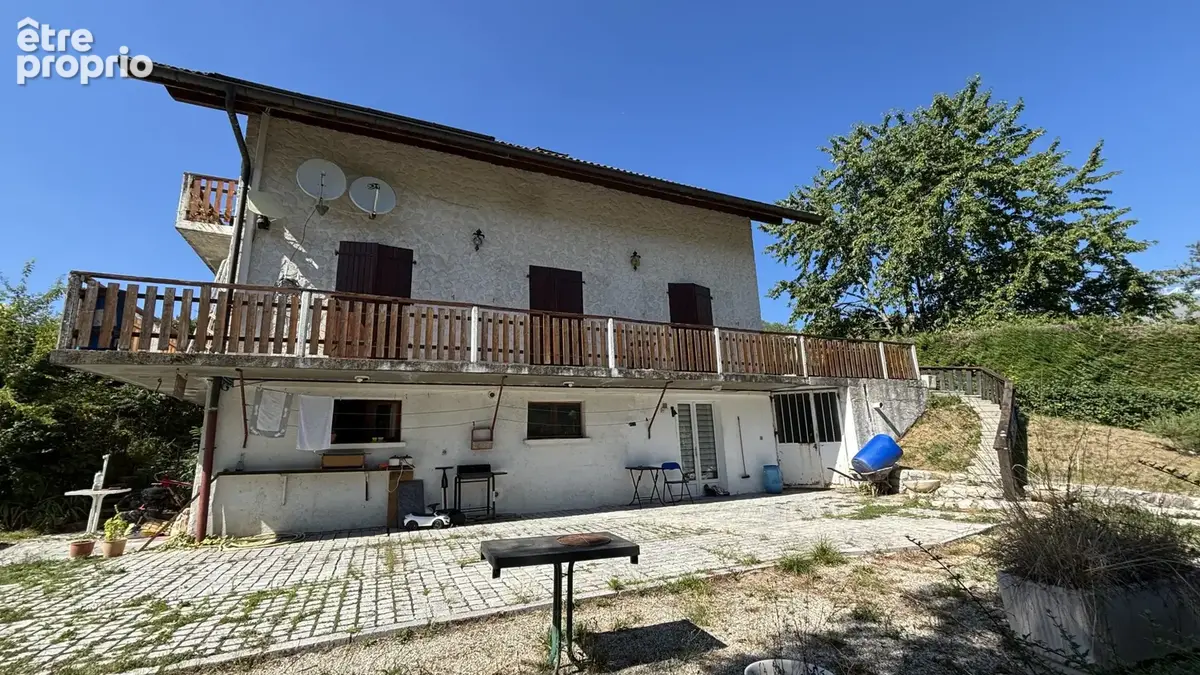 Appartement 232 m² à vendre à Evires (74570) - photo 2