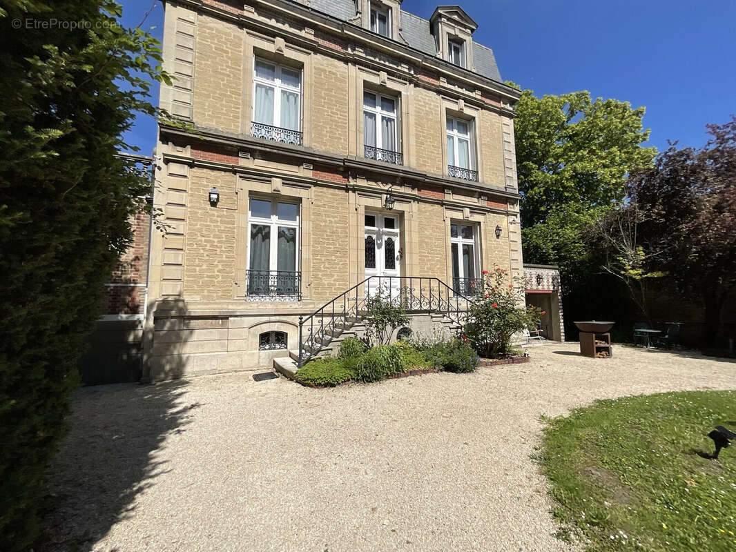 Maison à TROYES