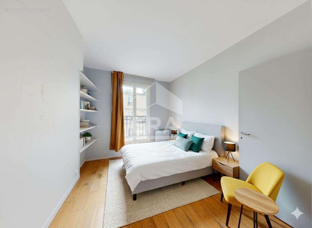 Appartement à PARIS-15E