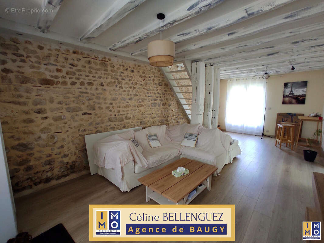 Maison à SAINT-LEGER-LE-PETIT