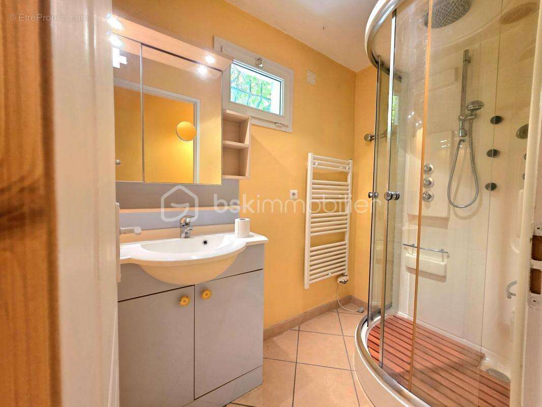 Maison à PIERRELATTE