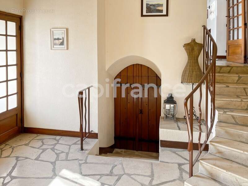 Maison à SAINT-LUBIN-DE-LA-HAYE