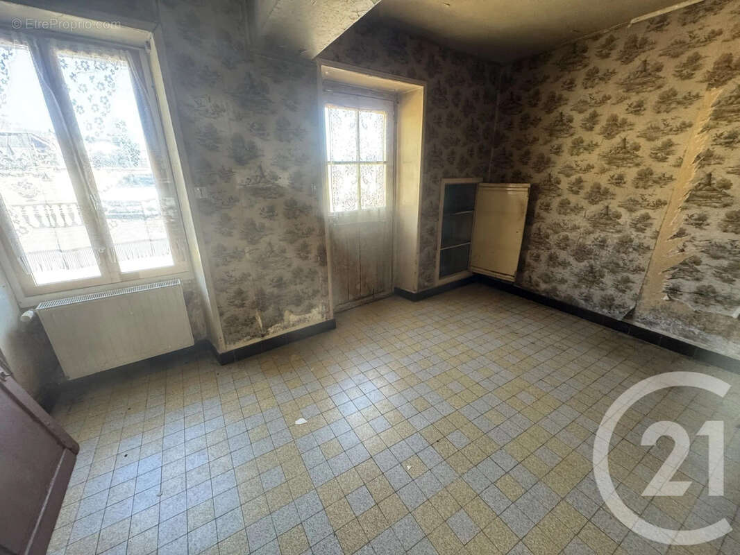 Maison 102 m² à Corvol-L'orgueilleux  - photo 6