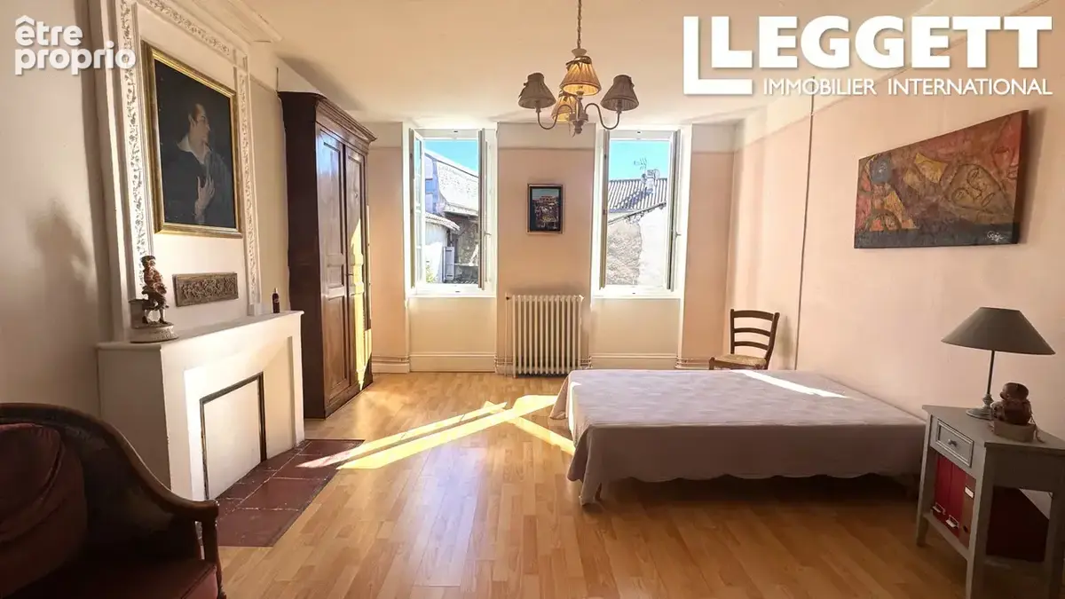 maison de caractère en pierre avec dépendance et potentiel de seconde habitation au coeur d'un village - photo 10