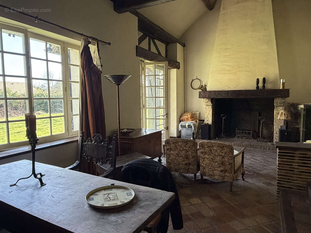 Maison à CONDE-SUR-VESGRE