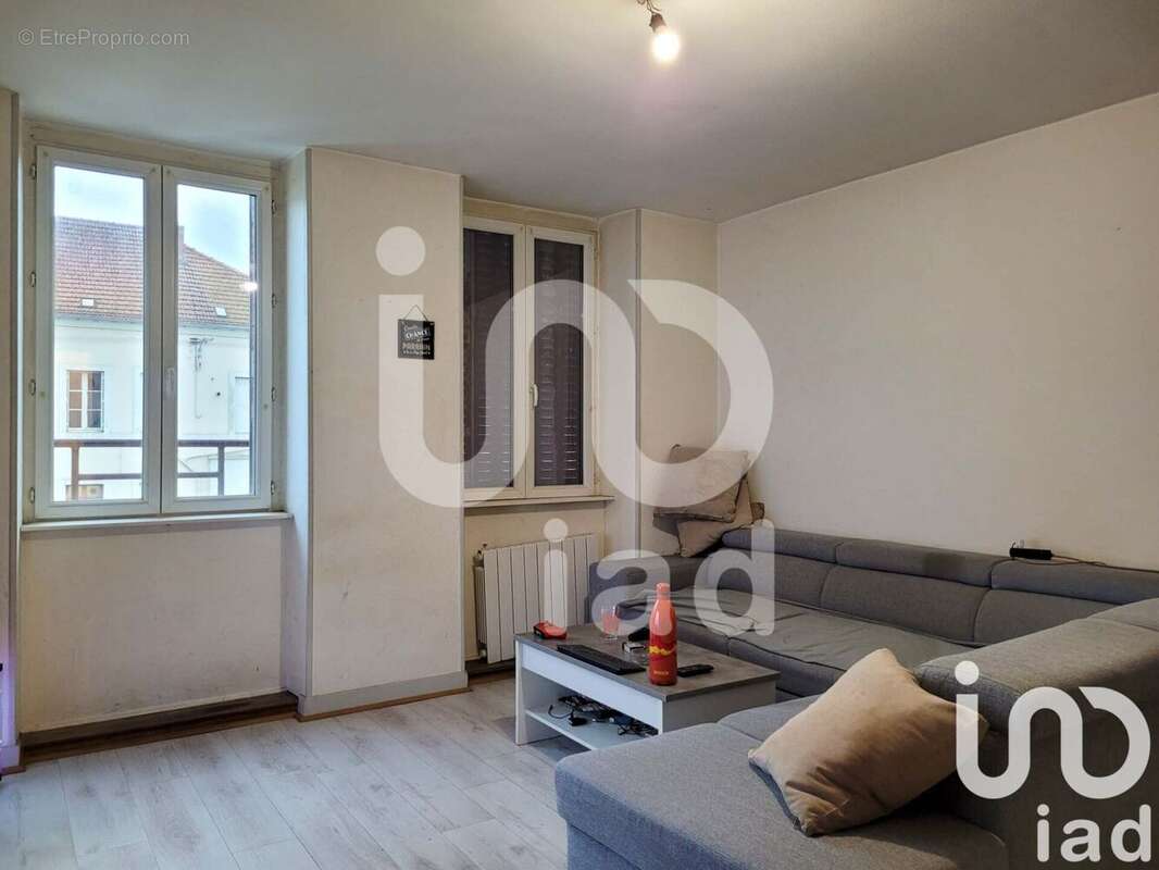 Photo 9 - Appartement à COMMENTRY