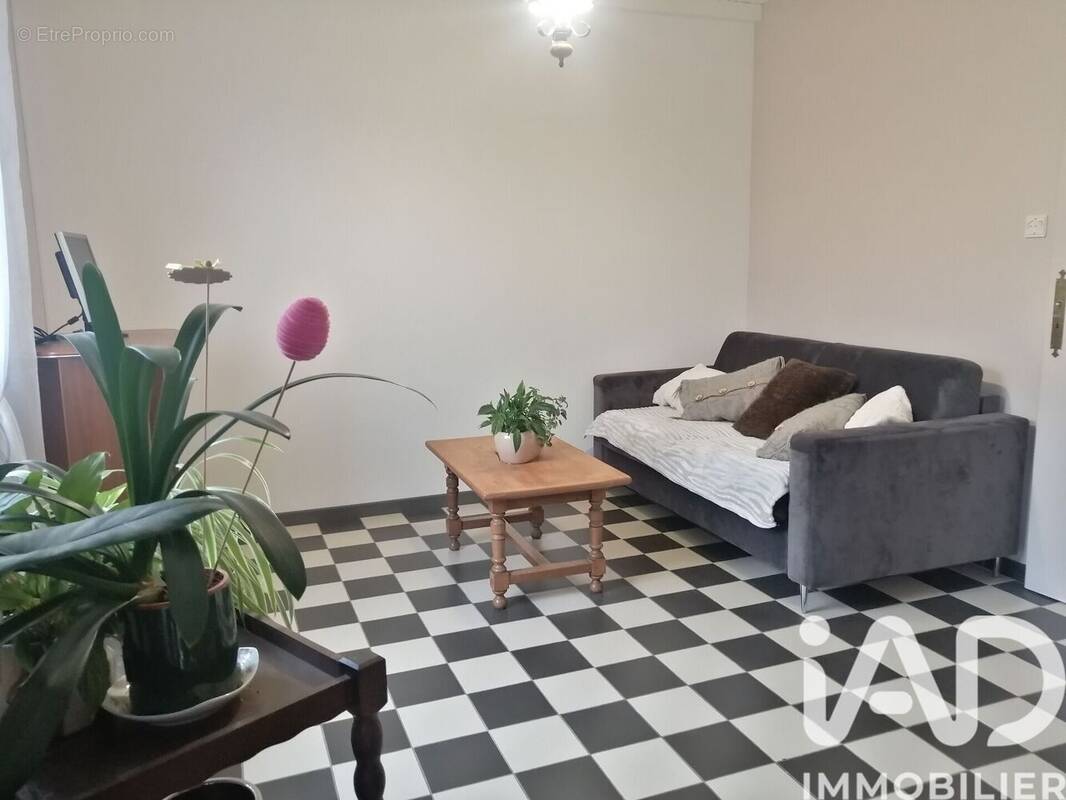 Photo 1 - Maison à MAYENNE