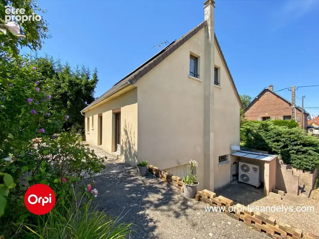 Maison - 4 chambres (1RDC) + bureau - Sous sol total - 121 m² - Jardin - photo 2