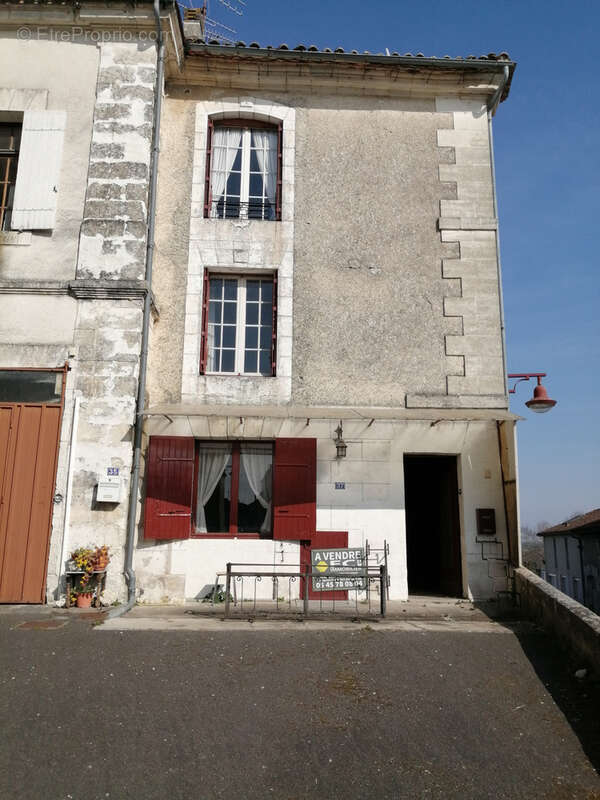 Maison à SAINT-SEVERIN