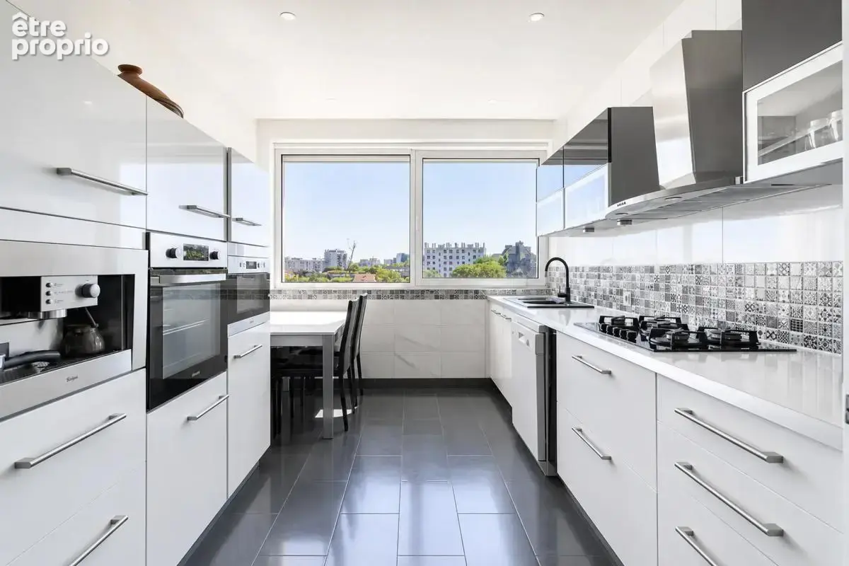 Appartement à AUBERVILLIERS