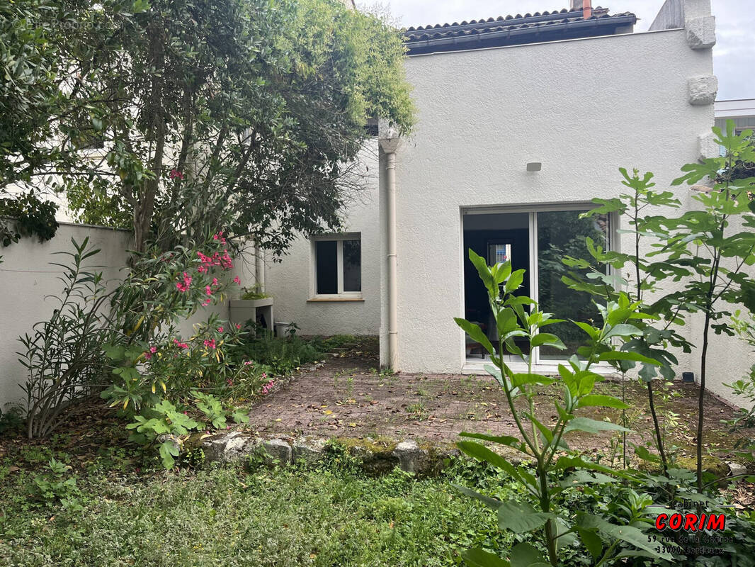 Appartement à BORDEAUX