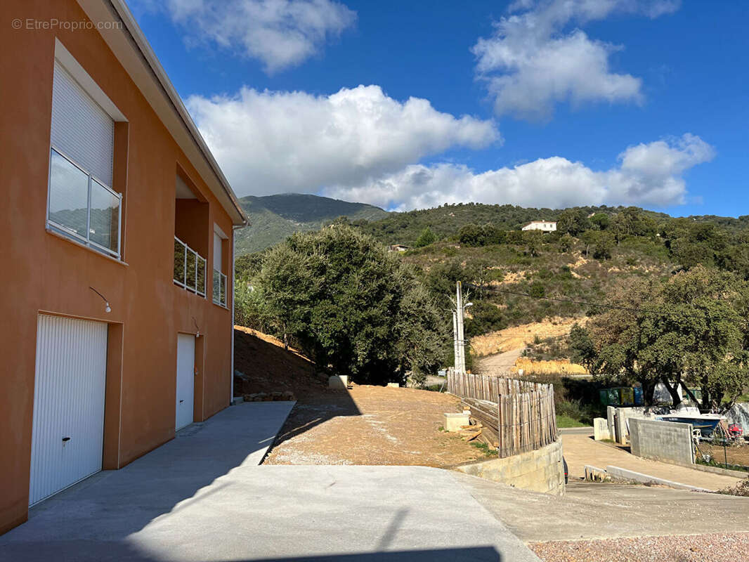 A vendre villa recente 3 chambres a tavaco proche ajaccio - photo 2