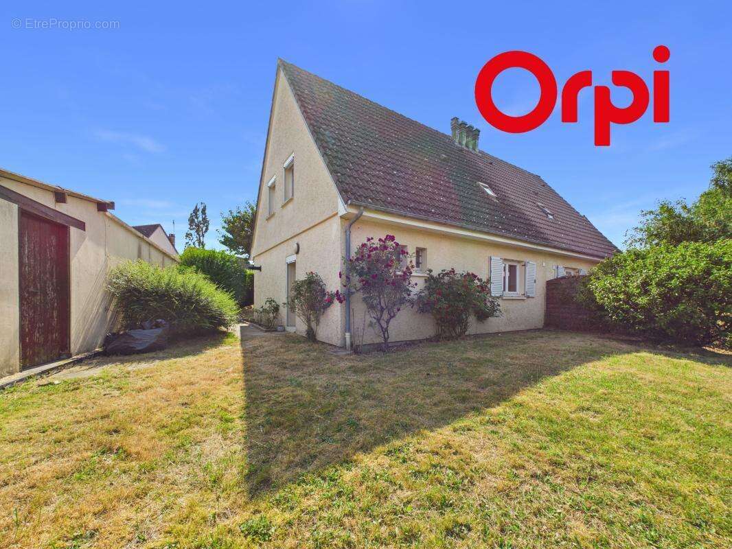 Maison jumelée à vendre à 1,5 kms du centre-ville de Bernay - photo 11
